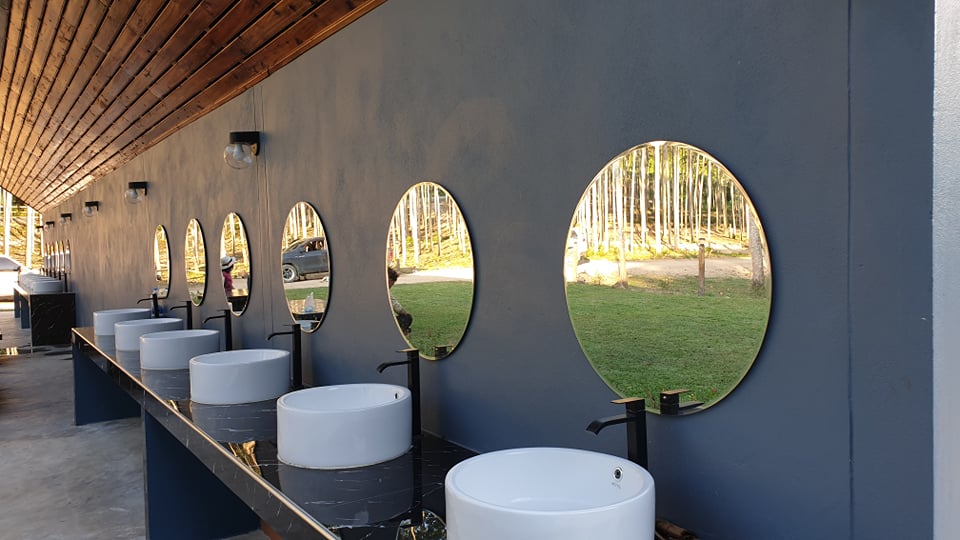 ห้องน้ำNa-Wana ณ วนา Camping Ground