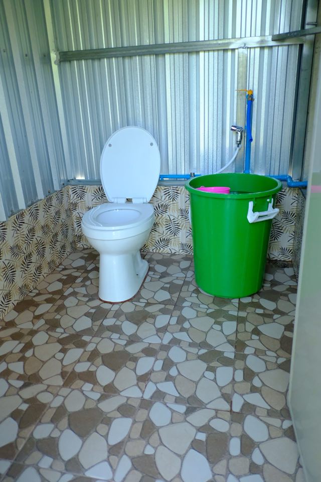ห้องน้ำไผ่หวานริมธาร Phai Wan Rim Than camping