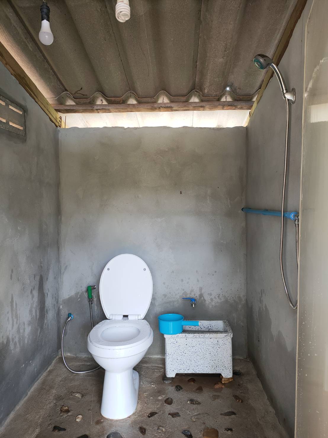 ห้องน้ำมาแคมป์ @สวนผึ้ง กางเต็นท์-เล่นน้ำ Ma Camp @Suan Phueng